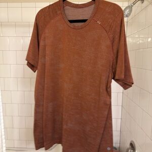 lululemon athletica Metal Vent Tech Shirt, size L